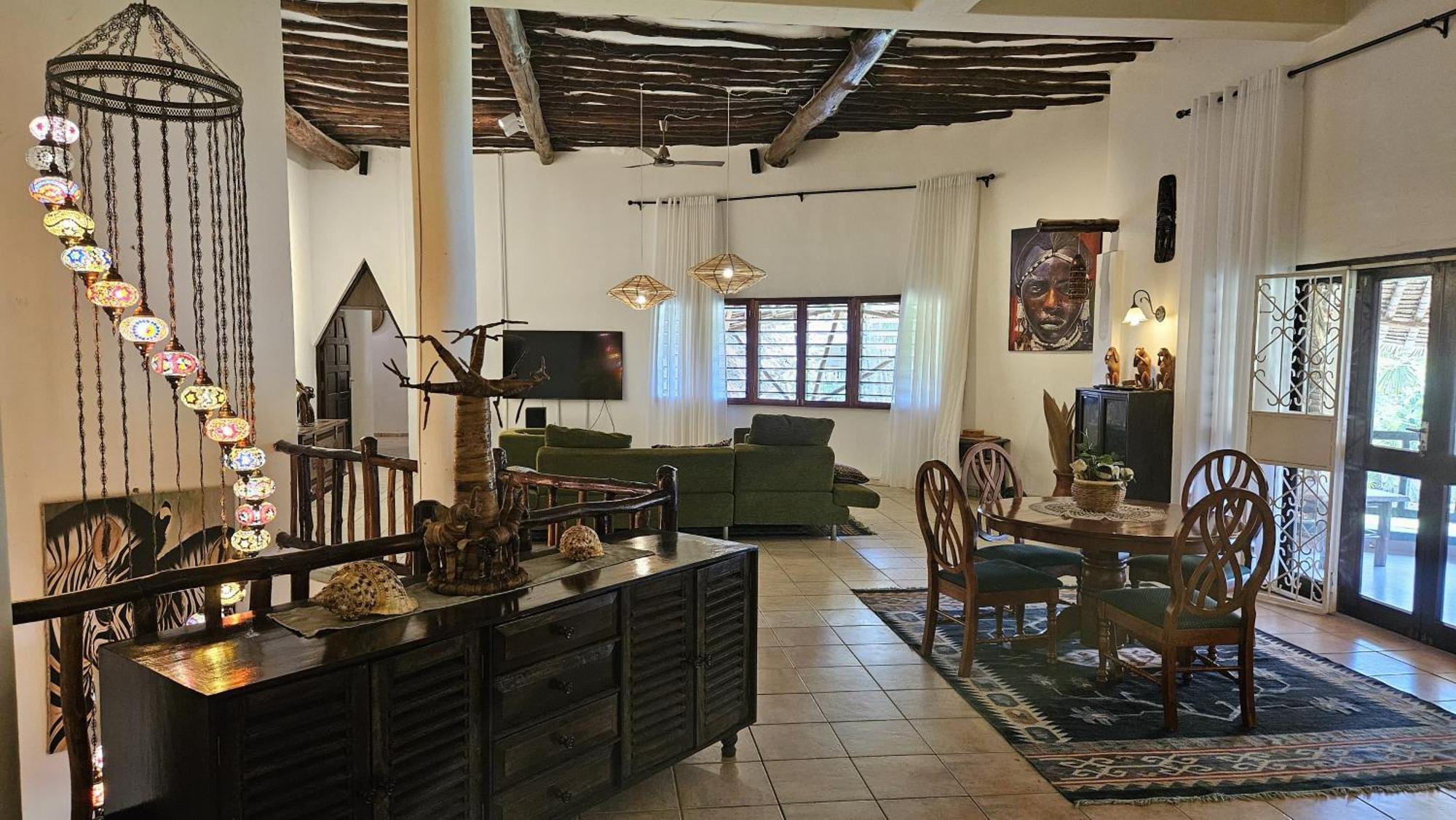 Amani Paradise - Luxury Villas 迪亚尼海滩 外观 照片